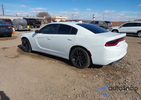 2017 Dodge Charger Sxt Rwd z USA, uszkodzony, nr VIN 2C3CDXHG1HH515340